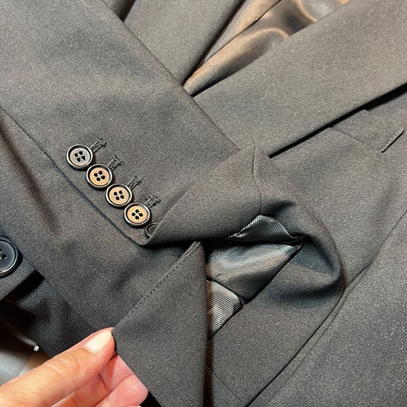 BCBGMax Azria Women’s Tuxedo Jacket - Picture 4 of 5